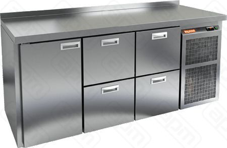 СТОЛ С МОРОЗ ШКАФОМ HICOLD BN 122 BR2 BT
