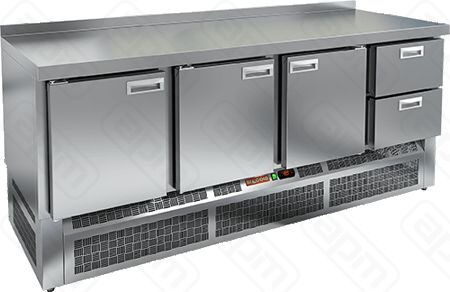 СТОЛ С ОХЛАЖДШКАФОМ HICOLD GNE1112TN