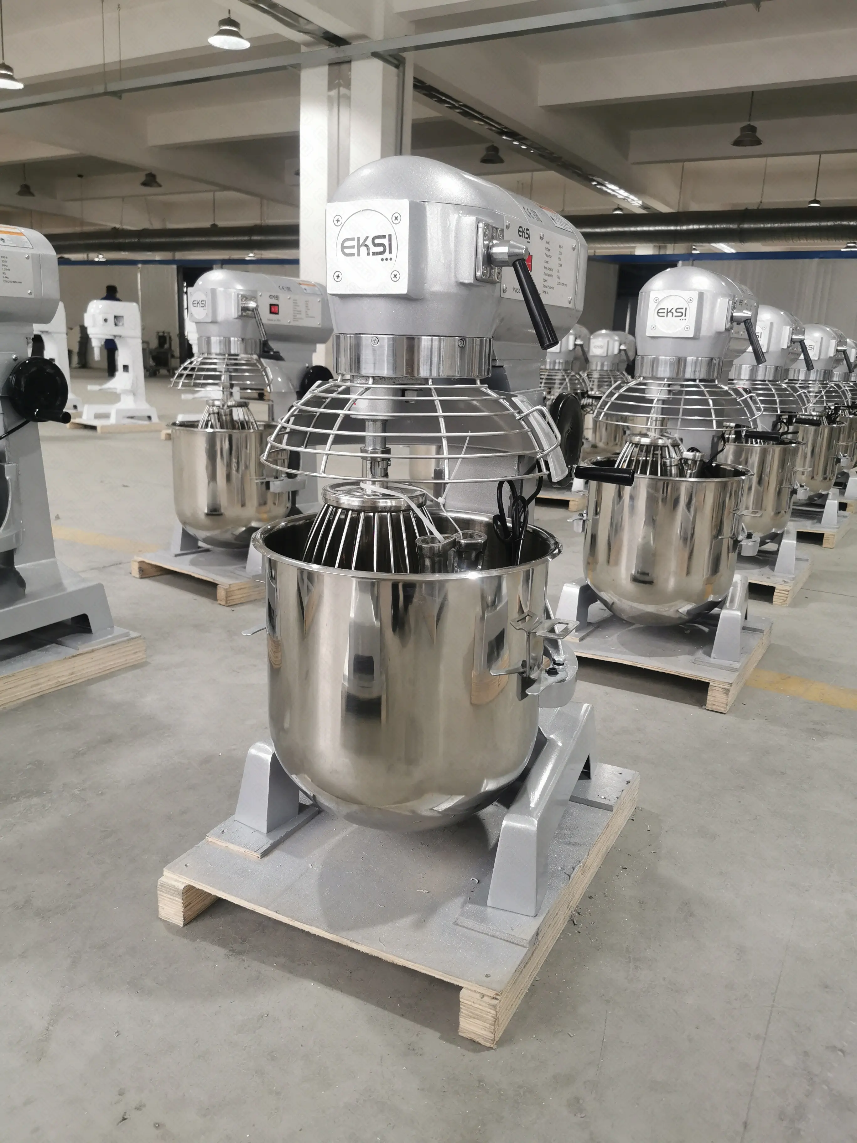 Миксер планетарный тм EKSI модель B30B