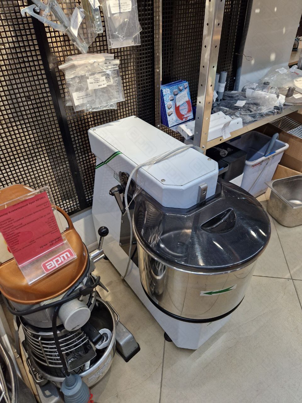 Тестомес спиральный fimar 25SN комиссионный