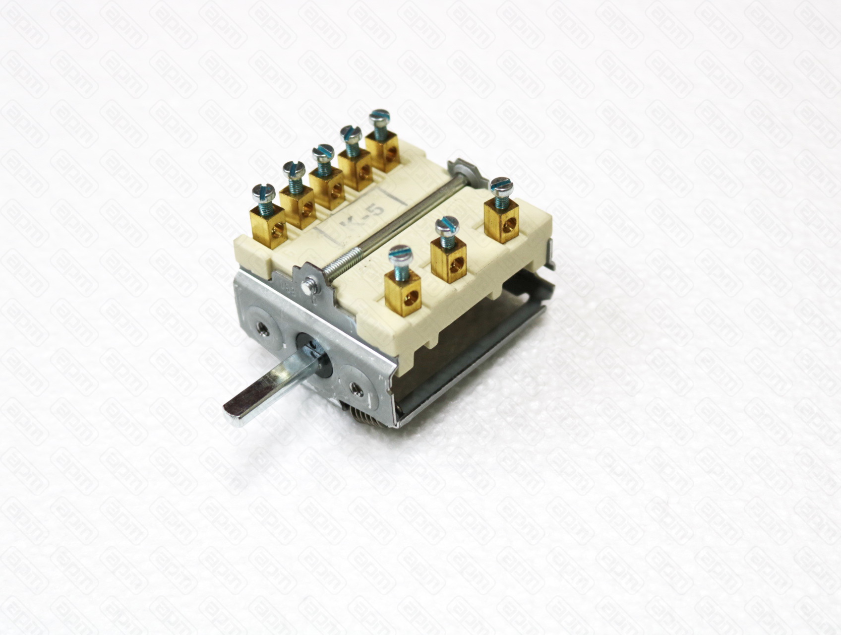 Коммутатор COMMUTATOR